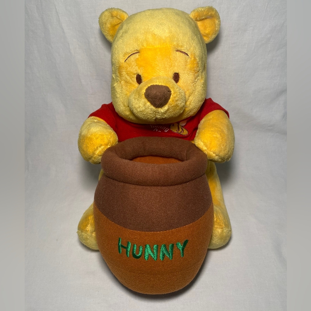 Winnie The Pooh Hunny Disney Jumbo Plush Stuffed Animal RARE